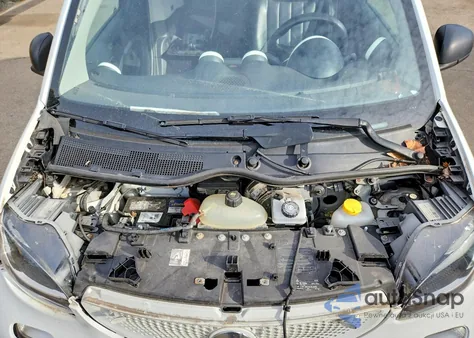 2016 Smart Fortwo из США, поврежденный, VIN WMEFJ5DA8GK103531